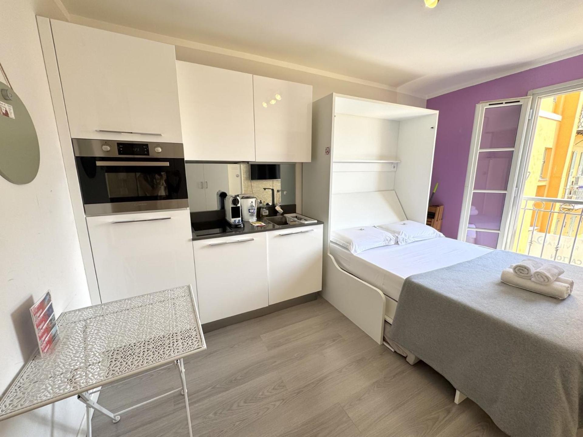 Aparthotel Riviera Nice Cote D'Azur - Old Town - Studio Ac - Sea View - 50M Promenade Des Anglais- La Maison Linda מראה חיצוני תמונה